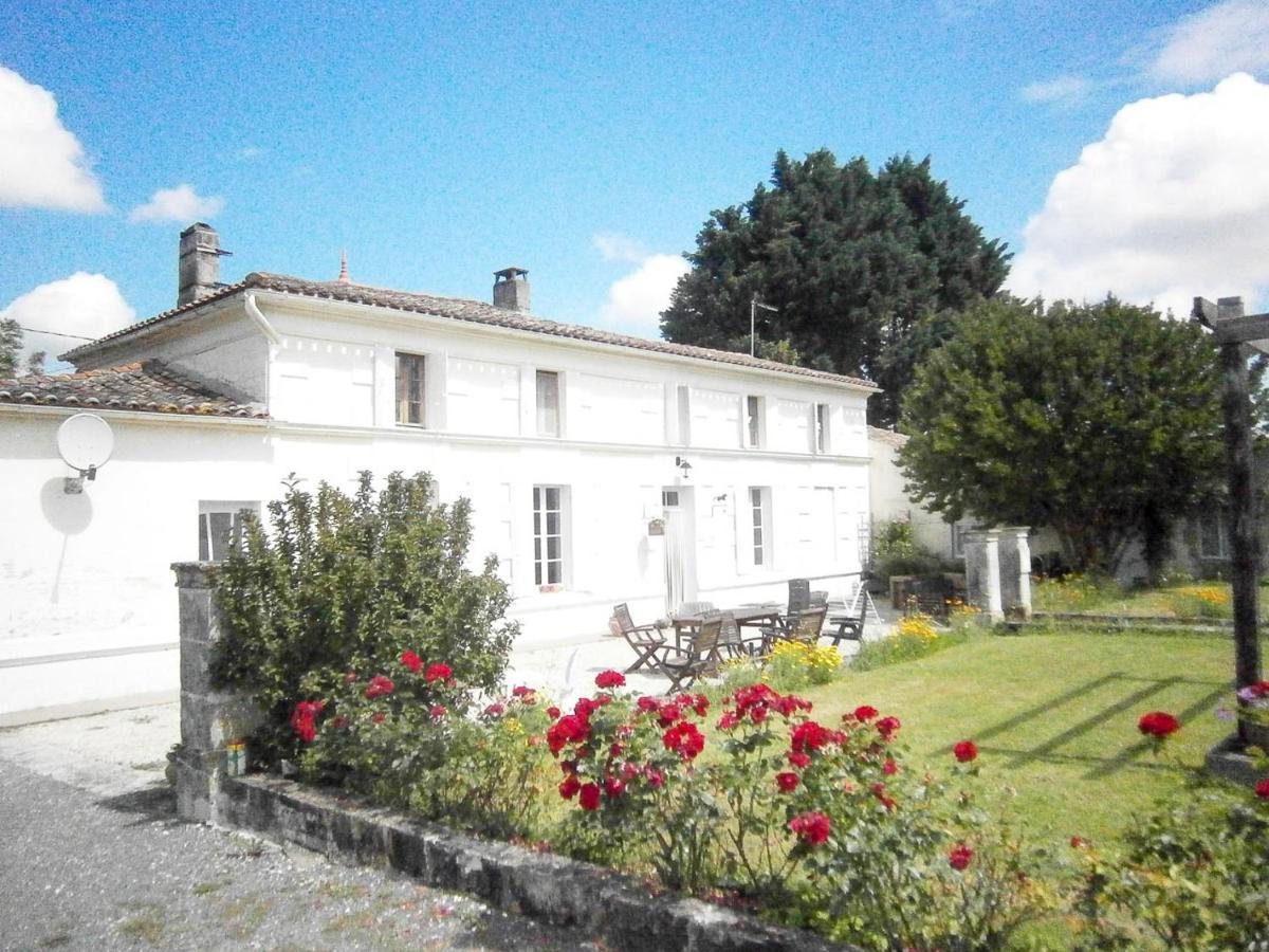 Le Charhido Bed and Breakfast Saint-Fort-sur-Gironde Εξωτερικό φωτογραφία