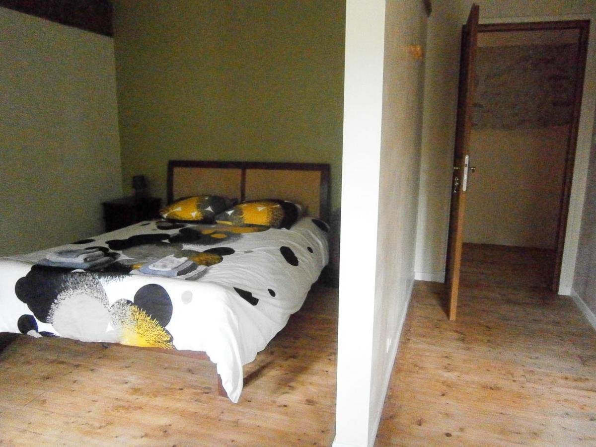 Le Charhido Bed and Breakfast Saint-Fort-sur-Gironde Εξωτερικό φωτογραφία
