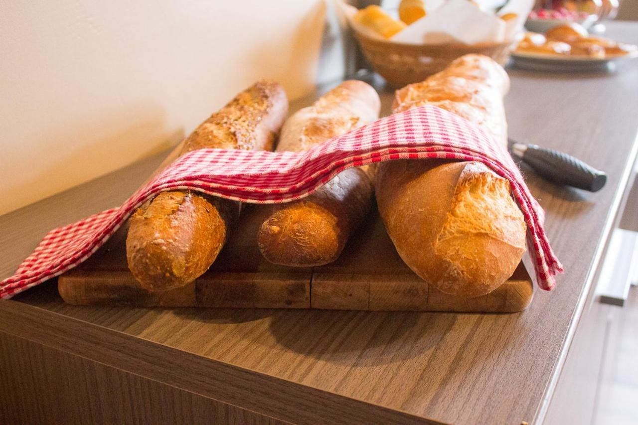 Le Charhido Bed and Breakfast Saint-Fort-sur-Gironde Εξωτερικό φωτογραφία