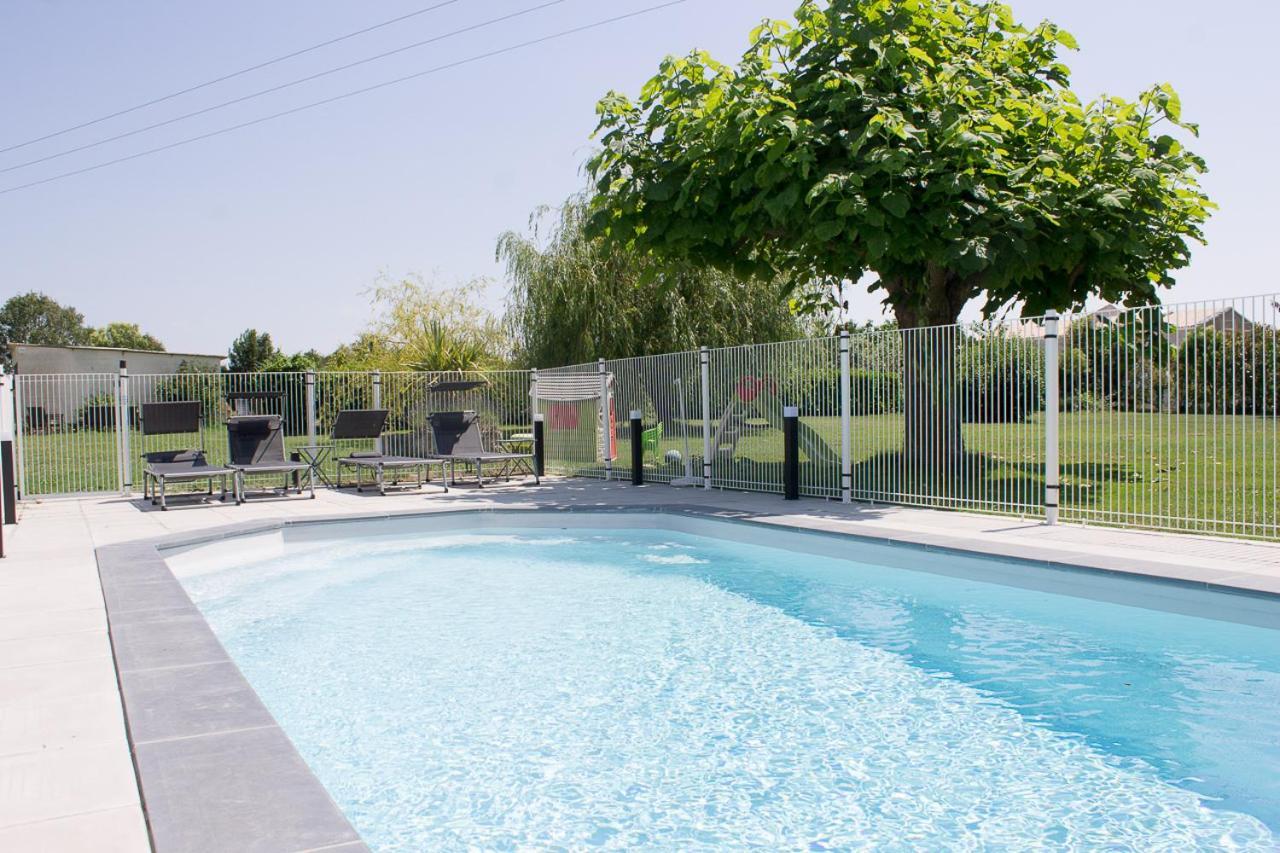 Le Charhido Bed and Breakfast Saint-Fort-sur-Gironde Εξωτερικό φωτογραφία