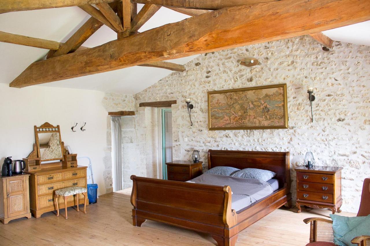 Le Charhido Bed and Breakfast Saint-Fort-sur-Gironde Εξωτερικό φωτογραφία